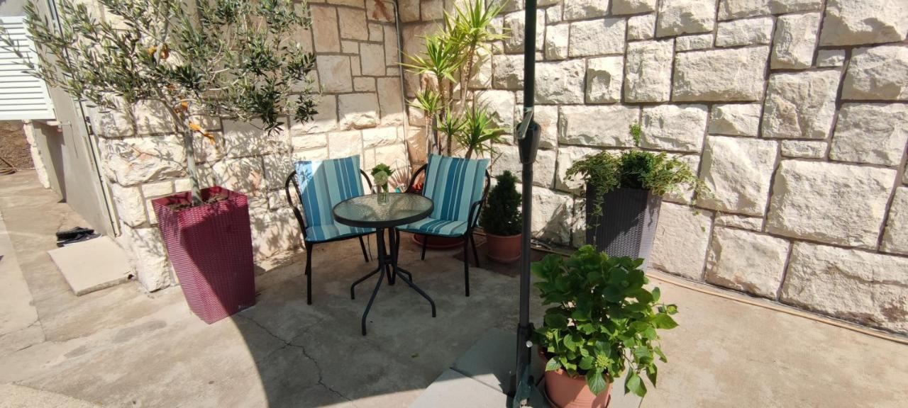 Apartment "Orangina" Sea - Nature - Relax - Ideal For Couples Дубровник Экстерьер фото